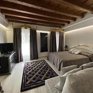  Apartment Ln Homes - San Marco Canal View Italy