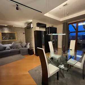  Apartment Attico Con Vista Spettacolare E Jacuzzi Italy
